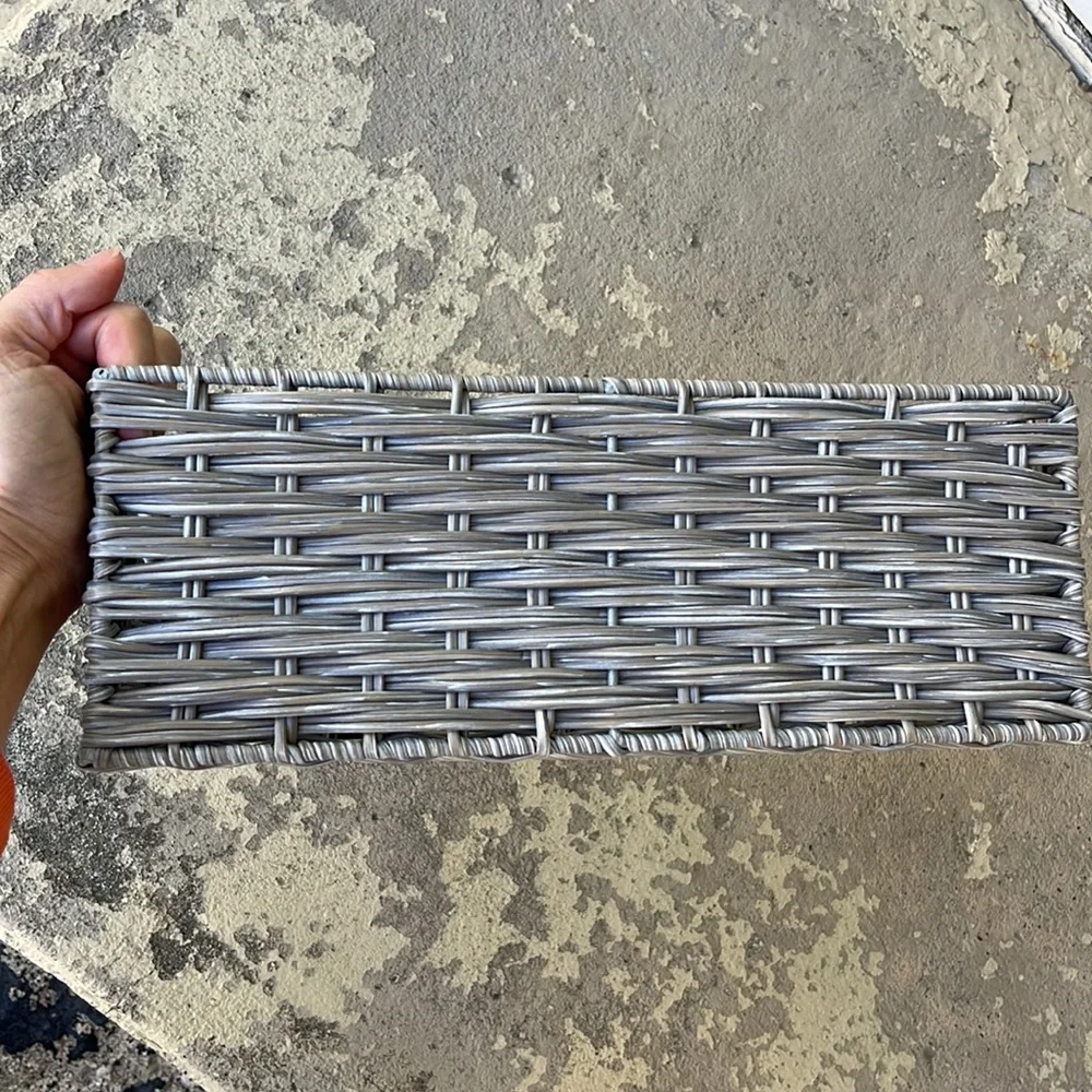 Perfect condition wicker basket - Picture 5 of 10